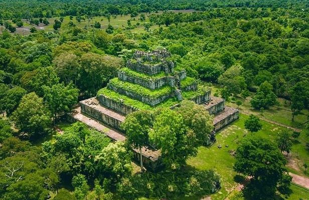 Private Tour To Koh Ker city- Beng Melae Temple 120 km
