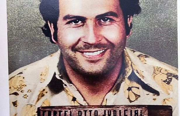 Pablo Escobar Fan Tour; His Beginnings in Crime