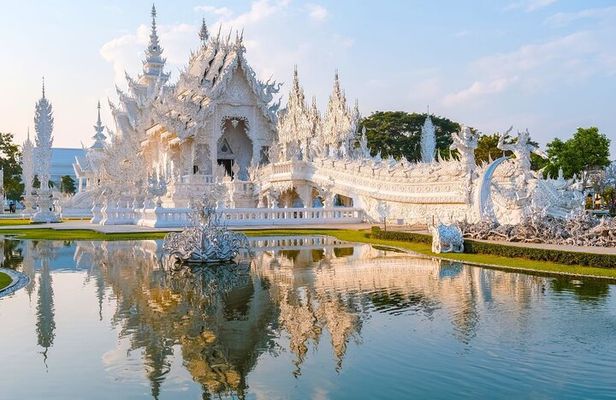 From Chiang Mai: White Temple, Blue Temple, Black House Tour