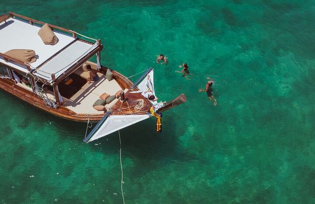 Krabi Seven Island Tour by Luxury Longtail Boat with Snorkeling