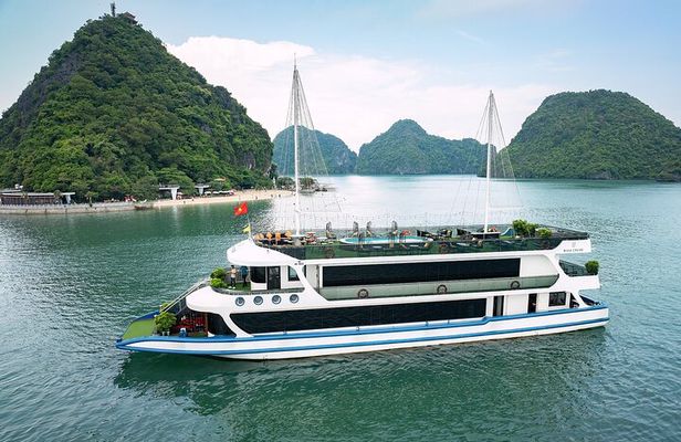 Maia Cruise Luxury 5-star day cruise in Ha Long Bay