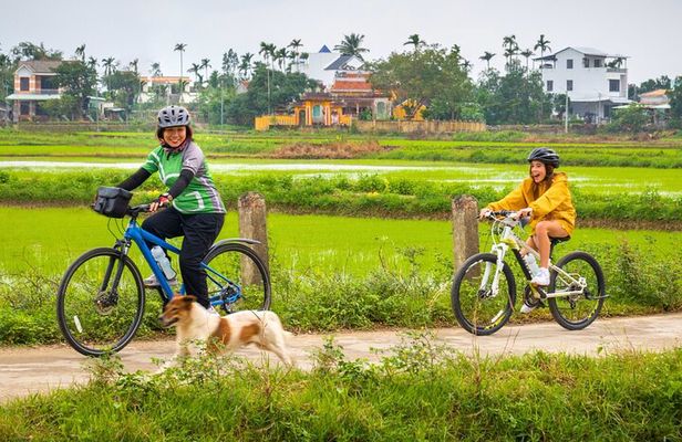 Hoi An Morning Countryside Tour by Bike