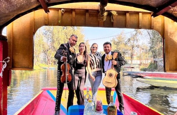 Fiesta Tour in Xochimilco with Tequila in addition Coyoacán and CU