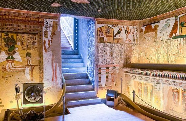 Tour of best the tombs and temples of the West Bank in Luxor