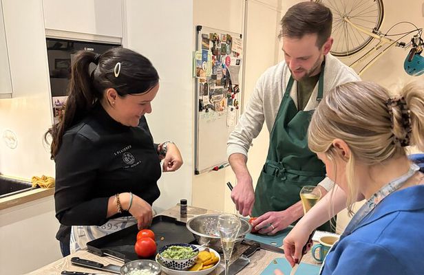 Paris Small Group Hands-On Cooking Class with Cordon Bleu Chef