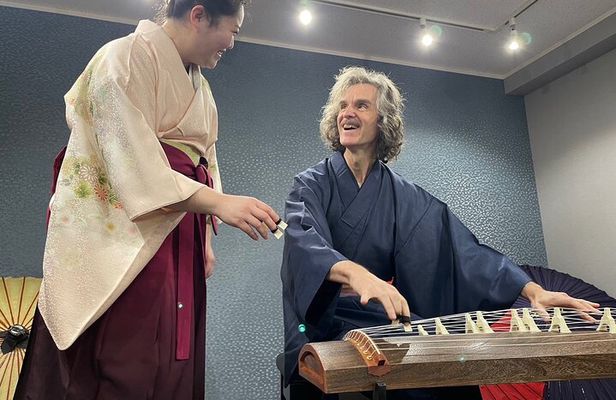 Traditional Japanese Music show & Experience Tour in Kyoto