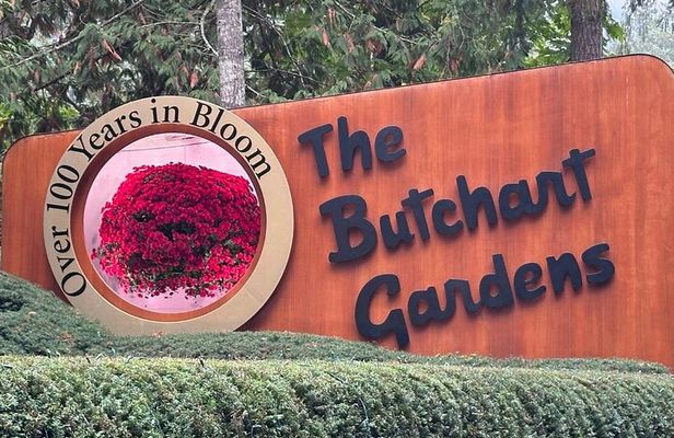 Butchart Gardens and Victoria City Private Luxury Tour 1-7 pax