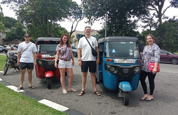 Private Colombo City Tour by Tuk Tuk