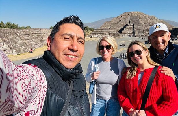 Private Tour, Great Experience, CDMX to Teotihuacan Pyramids