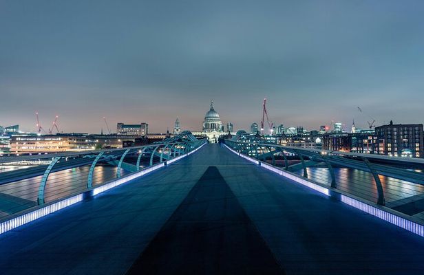 Private Car Tour in London by Night