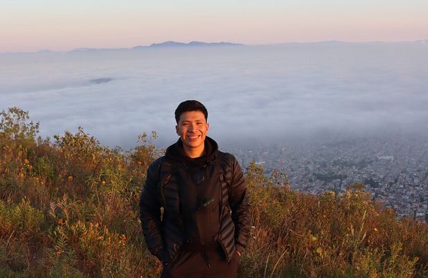 Scenic Cable Car Ride to the City’s Hidden Volcano