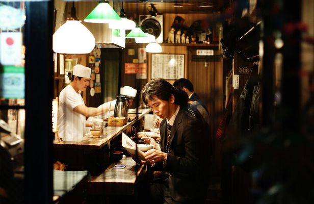 Shinjuku Tokyo Bar Exploration Tour