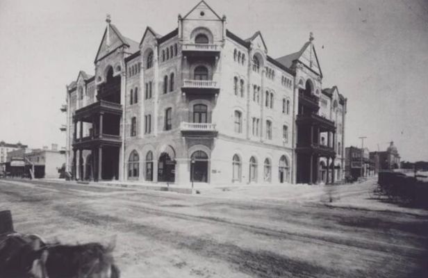 Austin’s Haunted Ghost & Murder Tour
