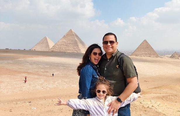 PRIVATE Tour to Giza Pyramids,Sphinx,Camel&Inside Pyramid