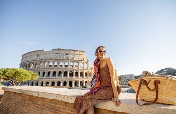 Group Tour: Colosseum, Roman Forum &Palatine Hill guided Tour