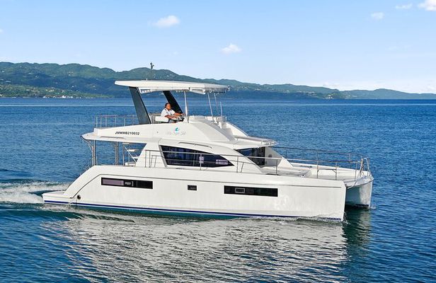 Half Day Luxury Yacht Experience Montego Bay