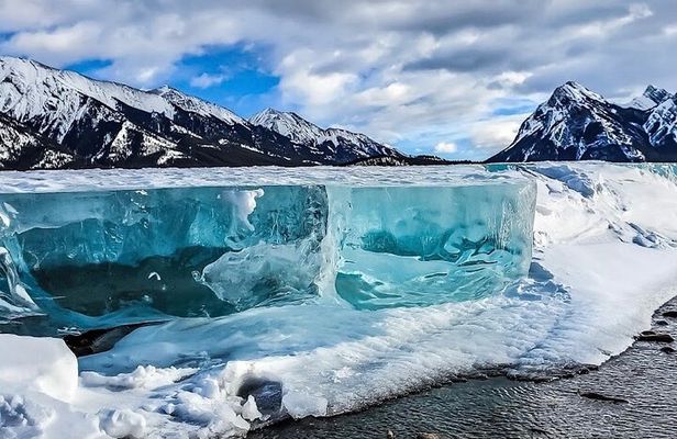 Abraham Ice Bubble/Sunwapta Falls,Snowshoeing,Icefield, Bow&Peyto