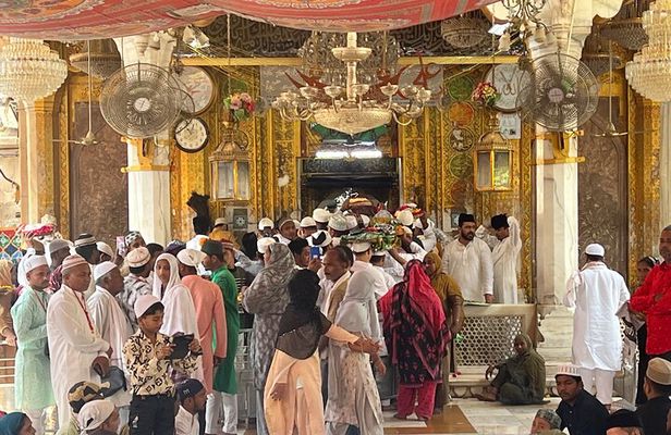 Ajmer City Walking tour - The Pushkar Route