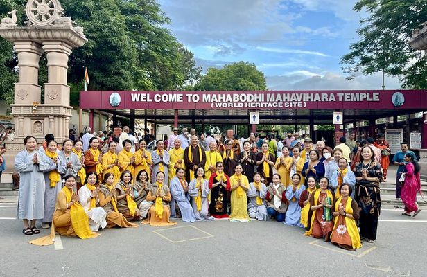 Private Bodhgaya Spiritual Tour with Expert Guide