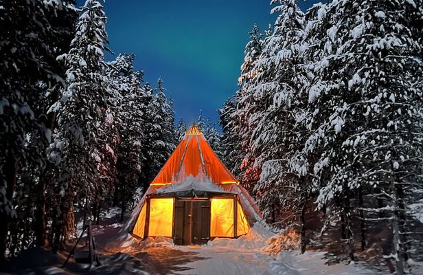 Aurora Camp and Open Fire Dinner