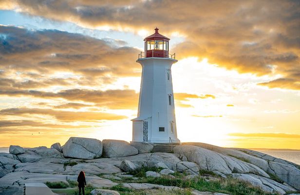 Peggy's Cove Sunset tour