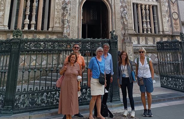 Private Tour of Upper Town between History, Traditions and Wonders
