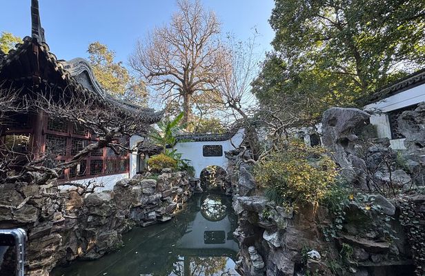 Shanghai Private Guided One Day Culture Immersive Experience