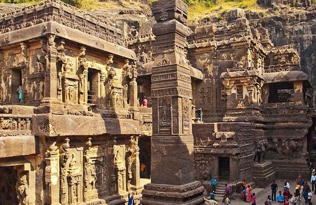 Private Ellora Caves Guided Tour