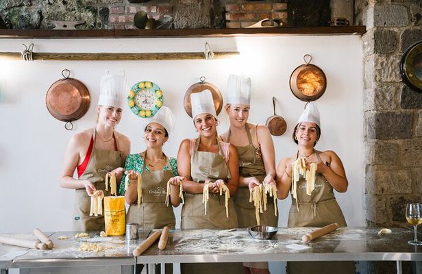 Shared Cooking Class with Fresh Garden Ingredients in Sorrento