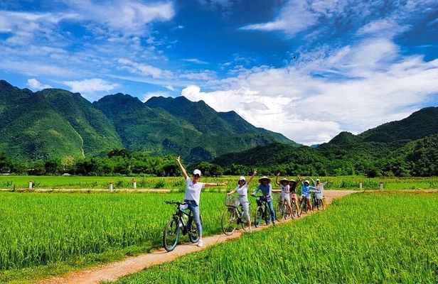 From Hanoi: Explore Mai Chau’s Rural Villages & Scenic Valleys