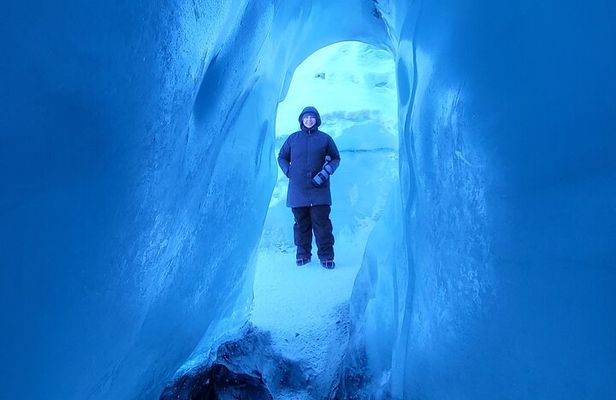 Matanuska Glacier Hike with Lunch Summer & Winter