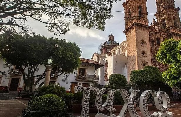 Taxco and Cuernavaca Tour, starting from CDMX