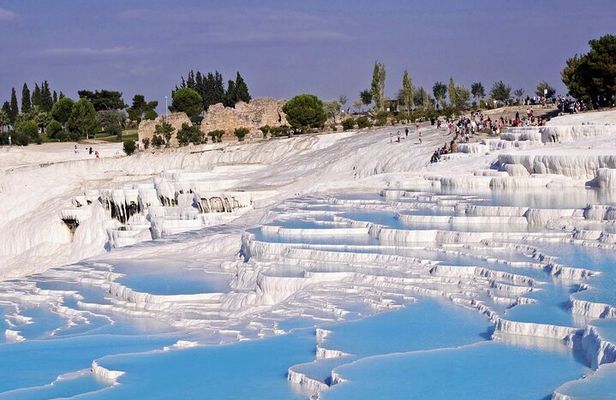 Guided Pamukkale Day Trip With Hierapolis &Thermal Pools & Lunch