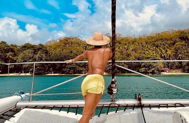 Private Catamaran Escape: Caribbean Beaches, Snorkeling & Lunch