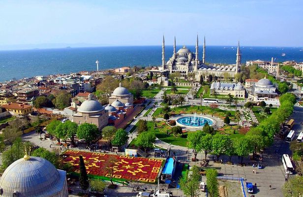 Istanbul Sightseeing Walking Tour