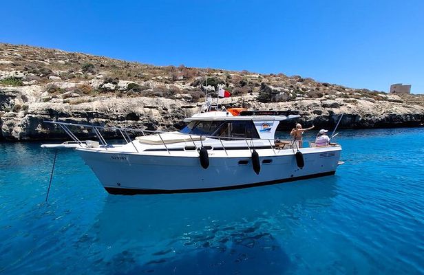Luxury Private Boat Tour: Comino, Gozo & Stunning Lagoons