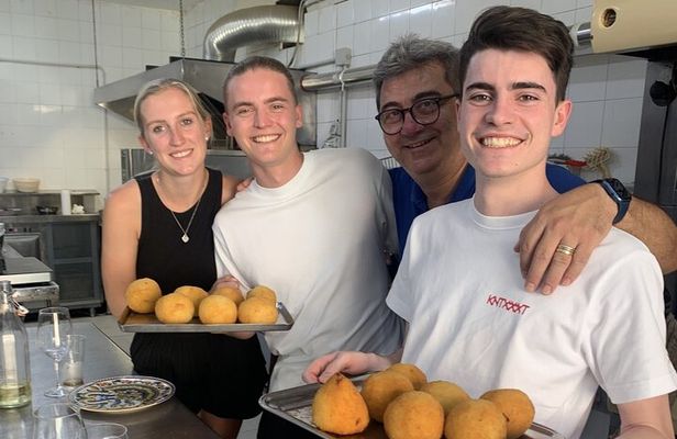 Street food and Cooking class in Syracuse