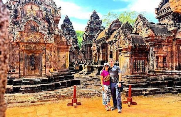 Banteay srei and Angkor Grand Circuit with Tour Guide