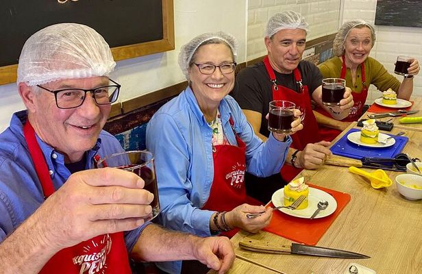 Lima Market Tour & Ceviche Cooking Class with Pisco Sour