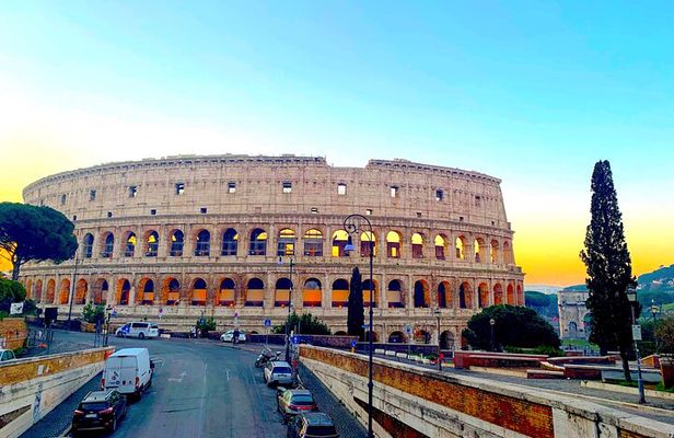 Colosseum Underground Arena & Ancient Rome Tour Max 6 People