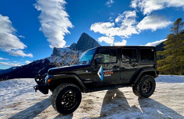 Private Full Day Jeep 4 by 4 Tour Exploring Ghost Valley