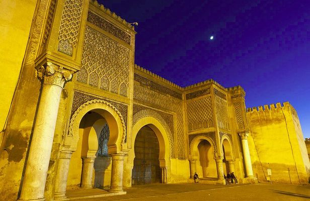 Full Day Guided Tour to Meknes Volubilis and Moulay Idriss