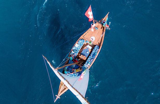 Half-Day Dhow Sailing Tour to Tumbatu Island with snorkeling