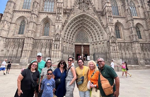 Private Barcelona Old Town and Gothic Quarter Walking Tour