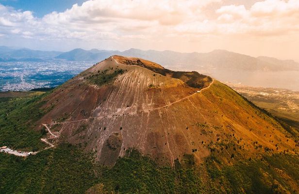 Vesuvius and Pompeii from Naples or Sorrento 