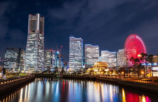 Yokohama Half Day Walking Tour with an Expert Local Guide