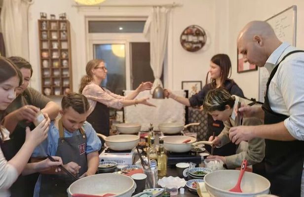 Discover the Flavors of China in an Interactive Cooking Workshop