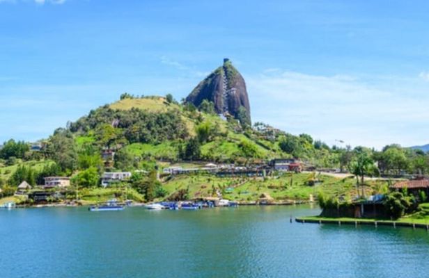 Medellin/Coffee Region: All-Inclusive 6-day 7-night Tour