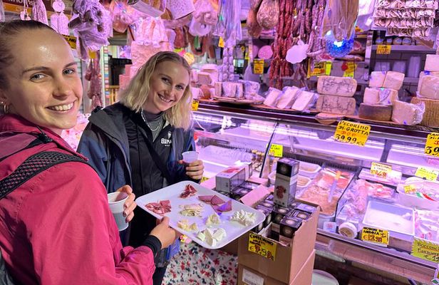 Gourmet Street Food and Guided Sightseeing Tour In Rome