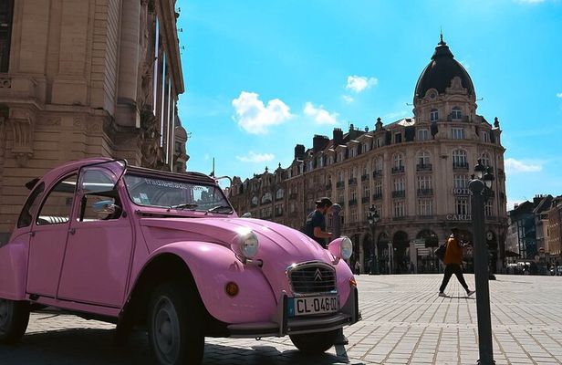 30-Minutes Private Guided Tour of Lille by Convertible 2CV